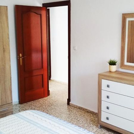 Apartamento Villa De Rota - Vista Mar, 135M2, Terraza, Sat Tv Y Mas Exterior photo